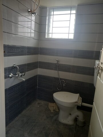 Bathroom in 1 BHK Apartment at Whitefield – for Rent