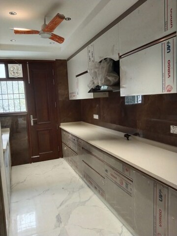 Kitchen in 3 BHK Builder Floor at Sector 9 – for Rent
