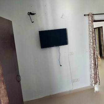 2 BHK Apartment For Rent in Highland Park Chandigarh Bhabat Zirakpur  7937709