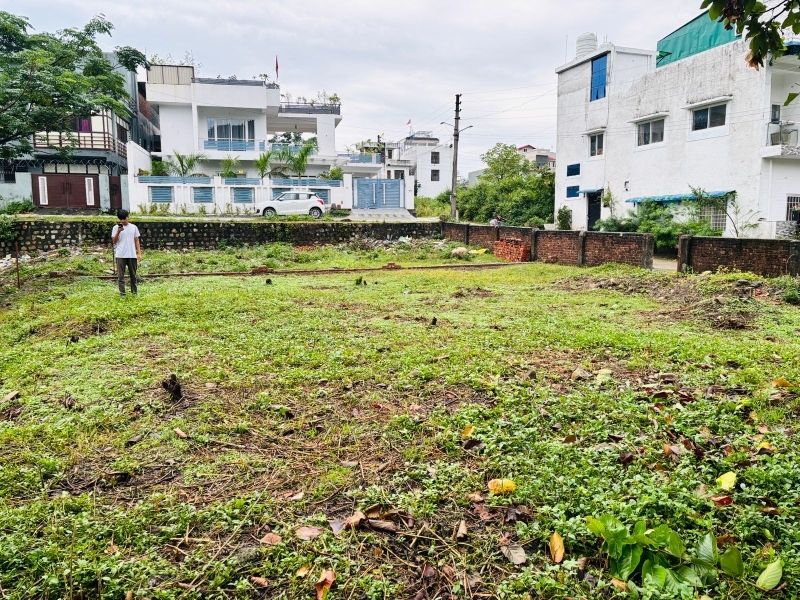 Plot For Sale in Shimla Bypass Road