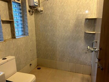 Bathroom in 1 RK Apartment at Bandra West – for Rent
