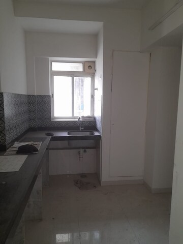 2 BHK Apartment For Sale in Lodha Amara, Kolshet Road