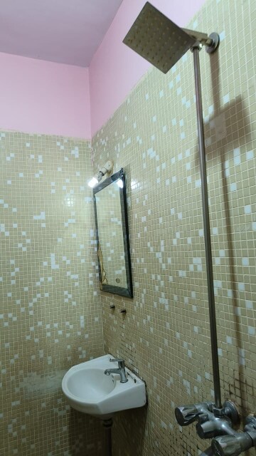 Bathroom in 1 BHK Apartment at Fairmont La Paradiso, Santacruz East – for Rent
