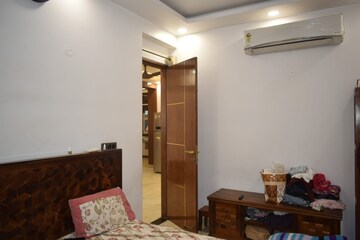 Living Room in 4 BHK Apartment at Dwarka – for Sale