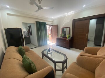 Living Room in 1 BHK Apartment at Sector 45 – for Rent