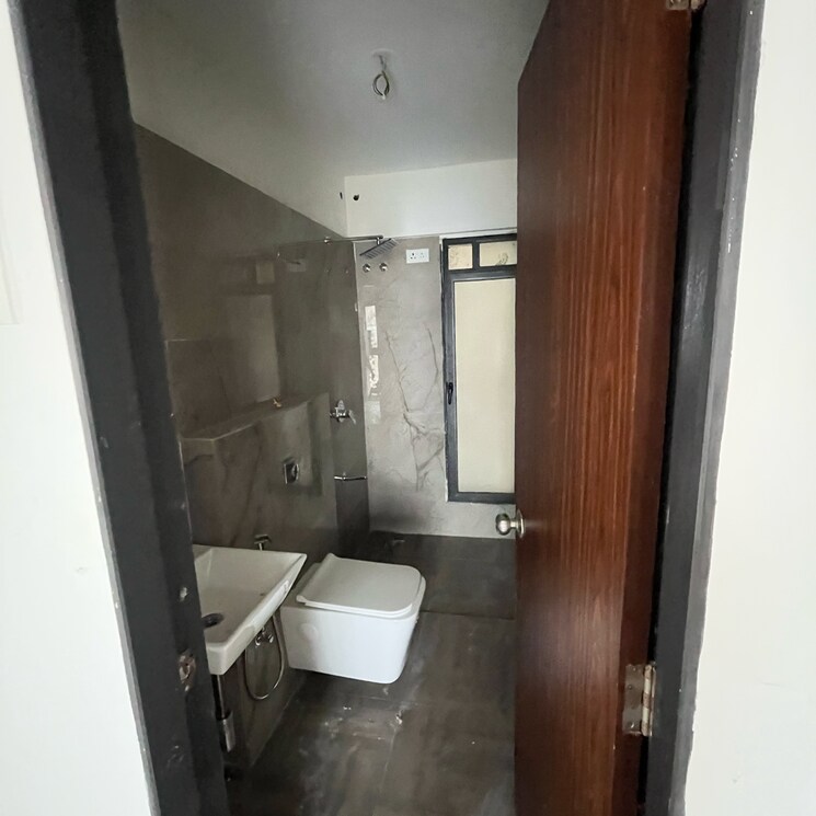 Bathroom, level-the-residences 2 Bedroom 509 Sq.Ft. Apartment In Kadam Nagar Mumbai 7938022
