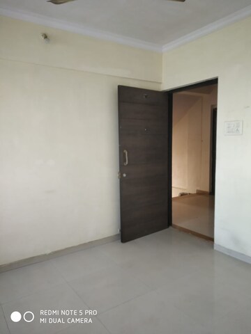 Room in 1 BHK Apartment at Puranik Hometown Phase II, Ghodbunder Road – for Rent