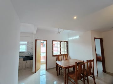 Living Room in 2 BHK Apartment at Indiranagar – for Rent