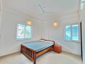 Bedroom in 2 BHK Apartment at Indiranagar – for Rent