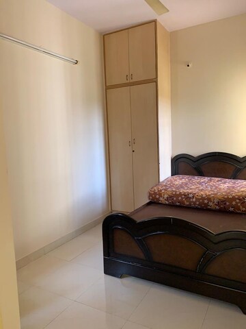 Bedroom in 2 BHK Apartment at Singasandra – for Rent