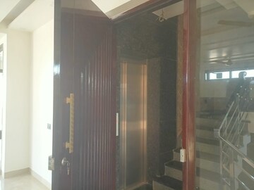 Building Lobby in 3 BHK Apartment at Sector 38 – for Rent