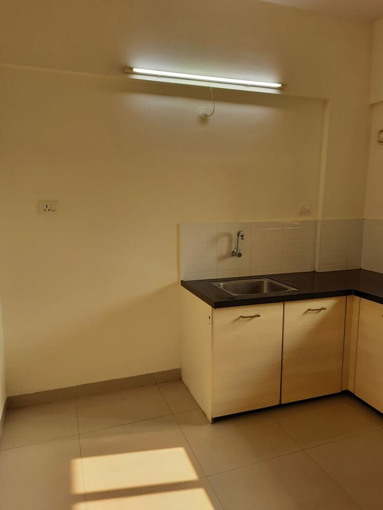 Bathroom, amanora-desire-tower 1 Bedroom 650 Sq.Ft. Apartment In Magarpatta Road Pune 7938117