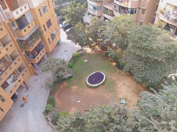 3 BHK Apartment – Exterior View View at Gracious Tower, Sector 56 - for Rent