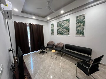 Living Room in 2 BHK Apartment at Sector 57 – for Rent