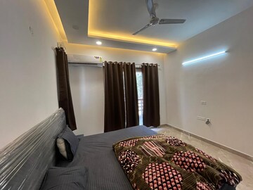 Bedroom in 2 BHK Apartment at Sector 57 – for Rent