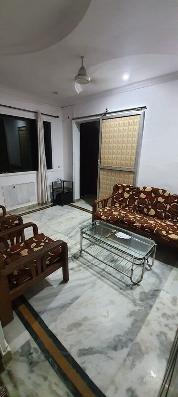 1 BHK Apartment For Rent in NG Complex, Andheri East