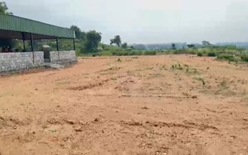 Plot For Sale in Jpn Road