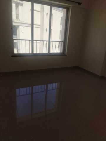 Room in 1 BHK Apartment at VTP Belair E And F Building, Mahalunge – for Rent