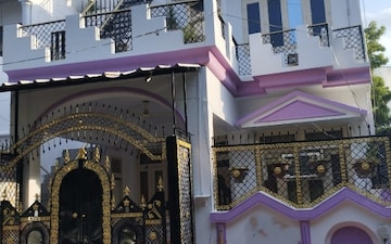 4 BHK Independent House For Sale in Jankipuram