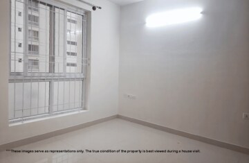 Room in 2 BHK Apartment at Marathon Nexzone, New Panvel – for Rent