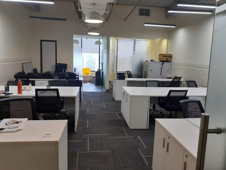 Team Area, spaze-itech-park Commercial Office Space 2500 Sq.Ft. In Sector 49 Gurgaon 7939024