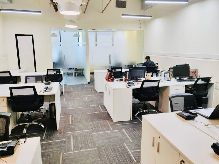 Team Area, spaze-itech-park Commercial Office Space 2500 Sq.Ft. In Sector 49 Gurgaon 7939024