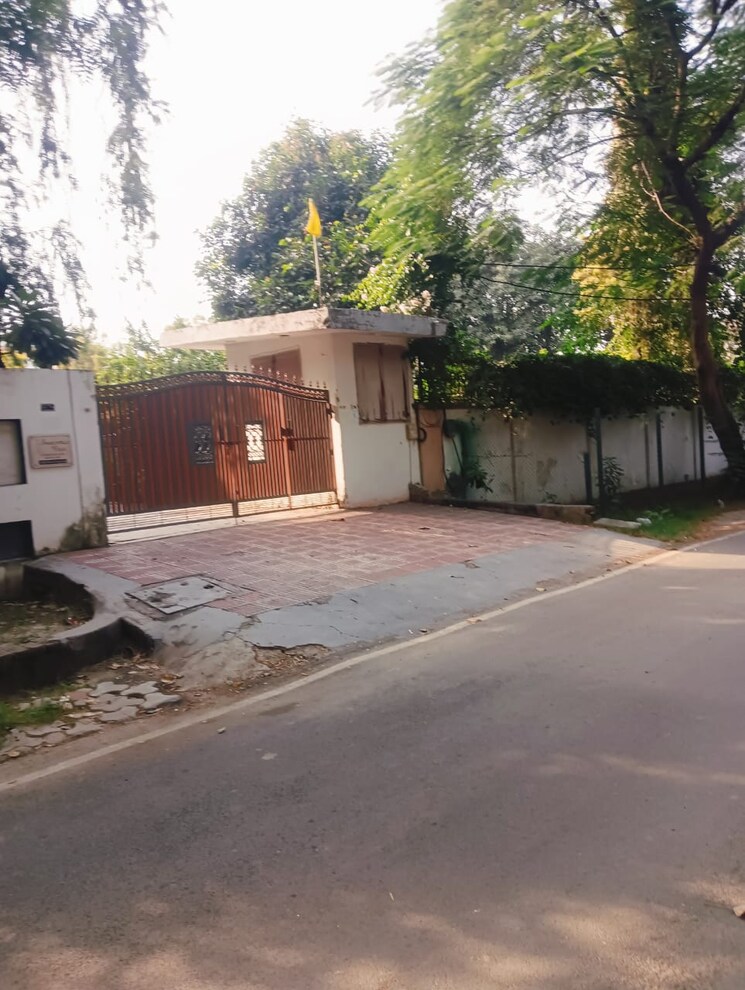 Exterior View, avantika-apartments-shastri-nagar  468 Sq.Yd. Plot In Shastri Nagar Ghaziabad 7939108