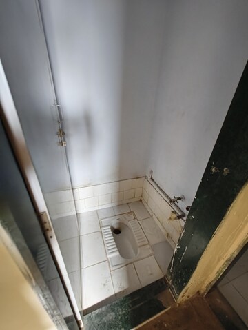 Bathroom in 1 BHK Apartment at Satellite – for Rent