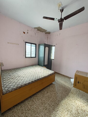 Bedroom in 1 BHK Apartment at Satellite – for Rent