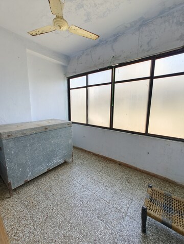 Room in 1 BHK Apartment at Satellite – for Rent