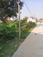 95 Sq.Yd. Plot in Aakash Enclave Apartments