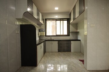 2 BHK Apartment For Rent in Rushabh Tower, Sewri