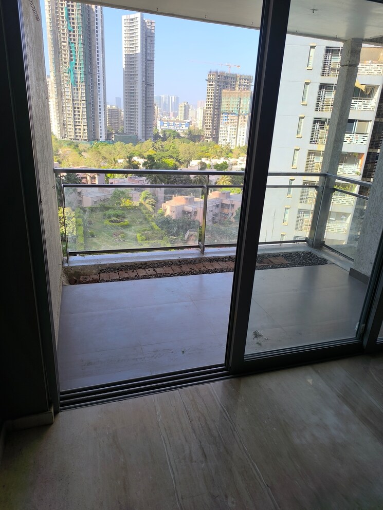 Balcony, imperial-heights-goregaon-west 3 Bedroom 1403 Sq.Ft. Apartment In Goregaon West Mumbai 7939207