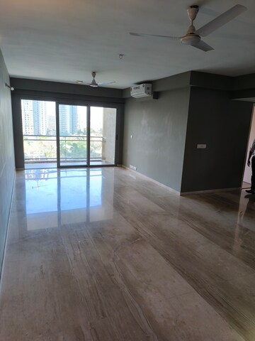 Living Room in 3 BHK Apartment at Imperial Heights Goregaon West, Goregaon West – for Sale
