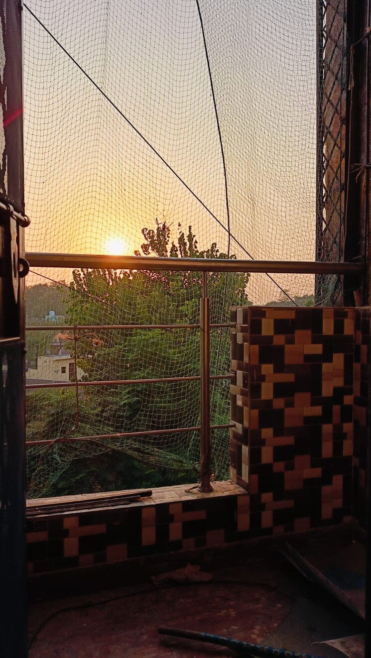 Balcony, vidhayak-colony 2 Bedroom 850 Sq.Ft. Builder Floor In Nyay Khand I Ghaziabad 7939233