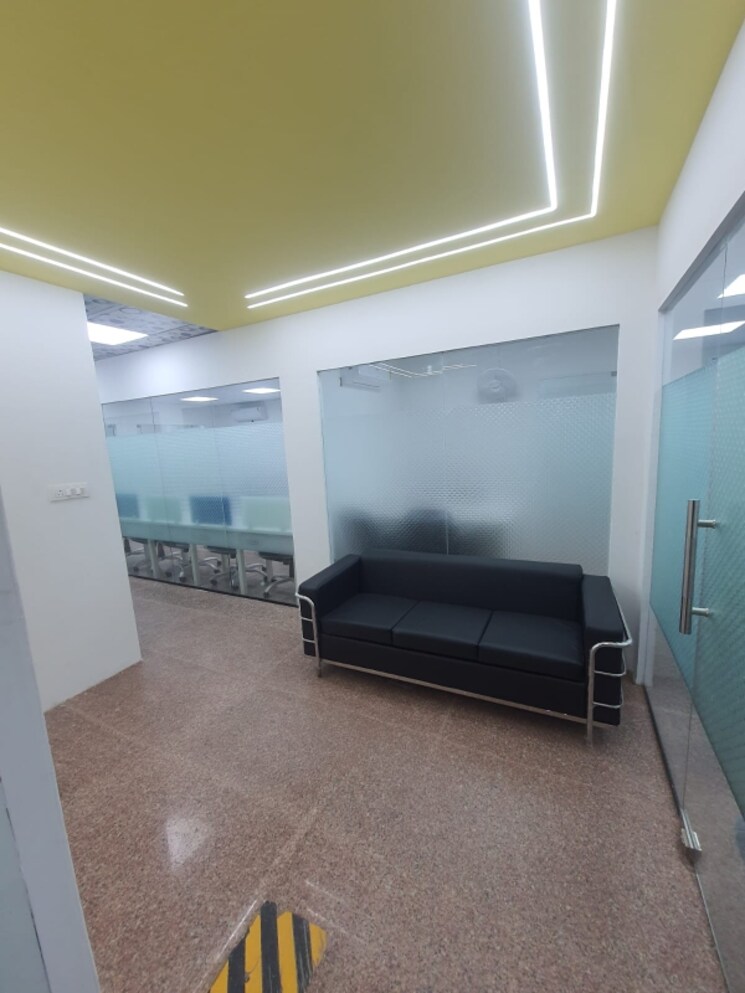 Team Area, sector 16 Commercial Office Space 800 Sq.Ft. In Sector 16 Noida 7939246