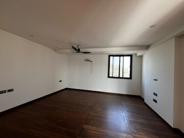 Master Bedroom in 1 BHK Builder Floor at Greater Kailash I – for Rent
