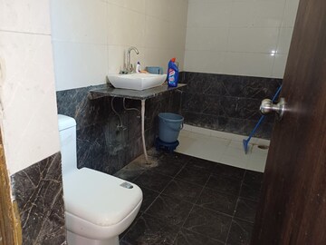 Bathroom in 4 BHK Independent House at MS Enclave Zirakpur, Dhakoli Village – for Rent