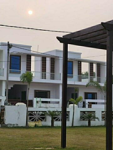 2 BHK Independent House For Sale in Faizabad Road
