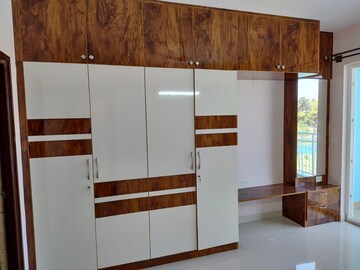 Furnished Amenities in 4 BHK Villa at Hsr Layout – for Rent