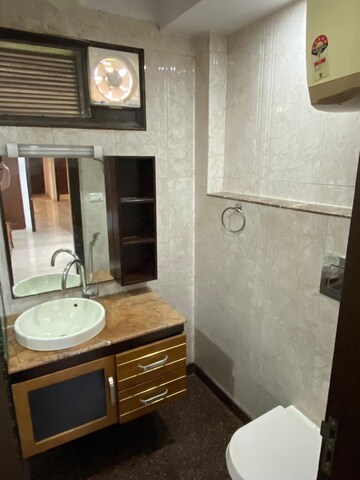 Attached Bathroom in 3 BHK Builder Floor at Jangpura – for Rent