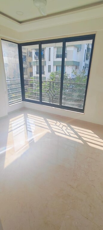 3 BHK Apartment For Rent in Khar West Mumbai  7939388