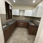 3 BHK + Pooja Room 1400 Sq.Ft. Builder Floor in South Extension II