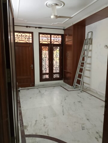 Room in 2 BHK Builder Floor at East Of Kailash – for Rent