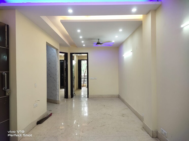 Room, east of kailash 3 Bedroom 127 Sq.Yd. Builder Floor In East Of Kailash Delhi 7939411