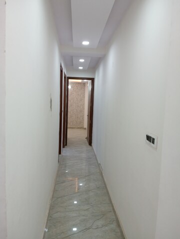 2 BHK Builder Floor For Rent in Govindpuri