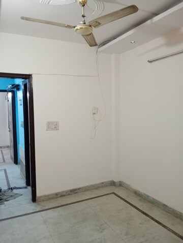 Room in 2 BHK Builder Floor at Govindpuri – for Rent