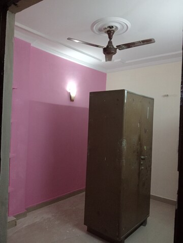 Bedroom in 2 BHK Builder Floor at Govindpuri – for Rent