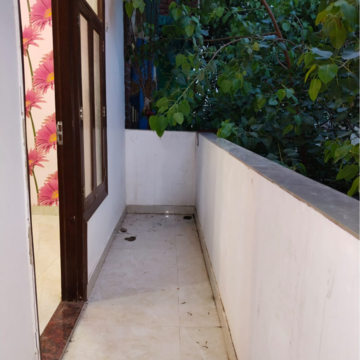 Balcony in 3 BHK Builder Floor at Khirki Extension – for Rent