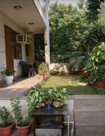 4 BHK Builder Floor For Rent in South City 1 Gurgaon  7939489